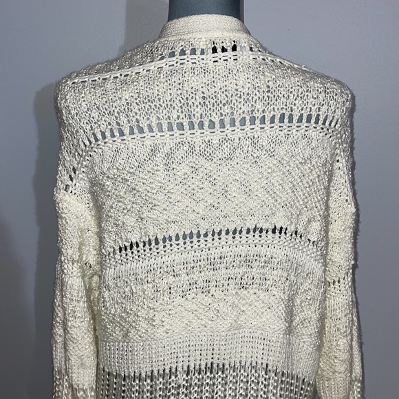 Lush Chunky Knit Oversized Sweater - Picture 8 of 13